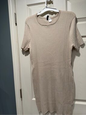 Ribbed Knit Short Sleeve Dress - Beige
